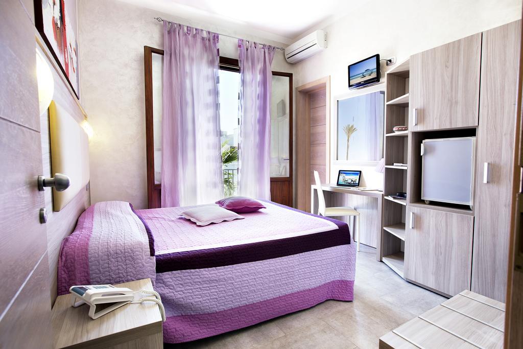 Hotel Piccolo Mondo San Vito Lo Capo Exterior foto